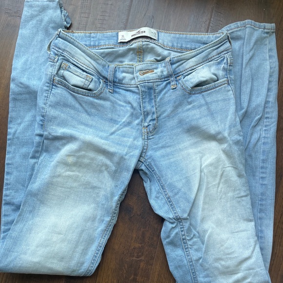 Hollister Size 3 Long Lightly Washed Pants W26 * L33 - Picture 2 of 4